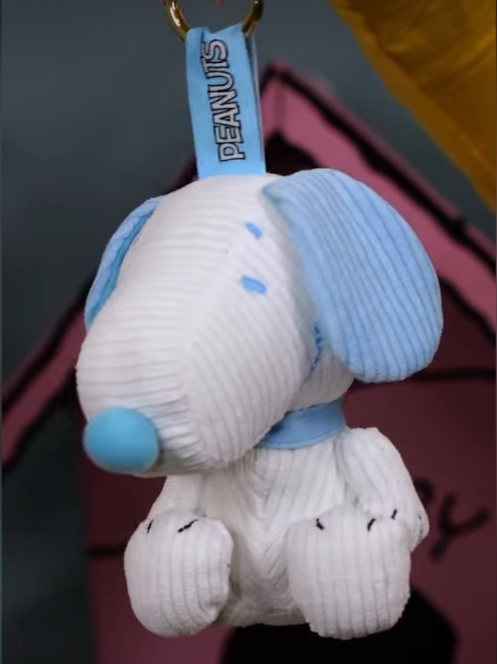 Whatever makes you happy Peanuts Corduroy Plush Bag Charm Blind Box